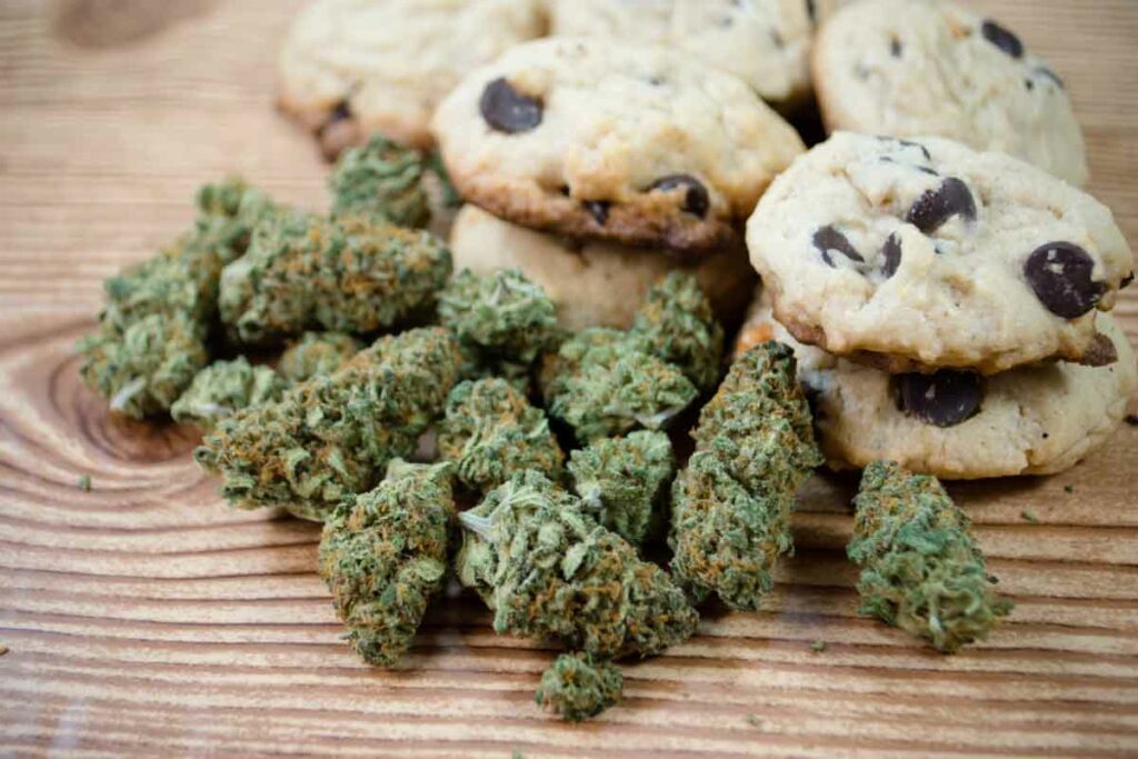 Marijuana and chocolate chip cookies